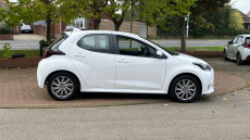 Toyota Yaris 1.5 Hybrid Icon 5dr CVT Hybrid Hatchback